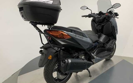 Gebrauchtmotorrad Yamaha XMAX 300 Tech MAX - Bild 3