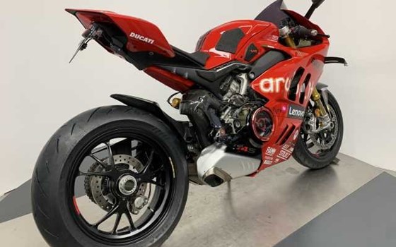Gebrauchtmotorrad Ducati Panigale V4 S - Bild 3