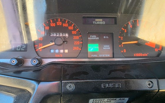 Gebrauchtmotorrad Honda CX 500 Turbo - Bild 7