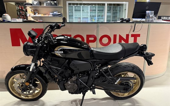 Gebrauchtmotorrad Yamaha XSR700 - Bild 2