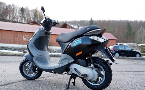 Gebrauchtmotorrad Piaggio Zip 50 2T - Bild 2