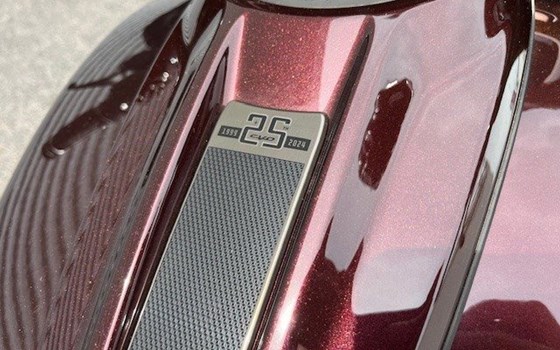 Gebrauchtmotorrad Harley-Davidson CVO Street Glide FLHXSE - Bild 6