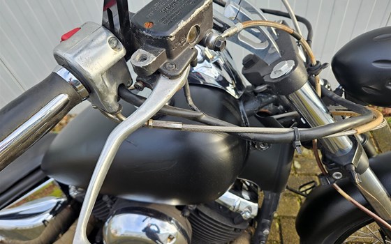 Gebrauchtmotorrad Yamaha XVS 650 Drag Star Classic - Bild 9