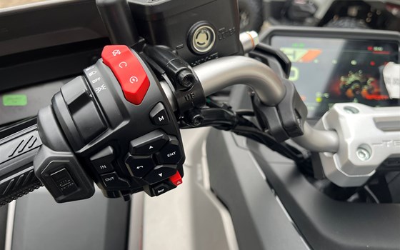 Neufahrzeug Goes TERROX 1000 Touring Pro ABS - Bild 9