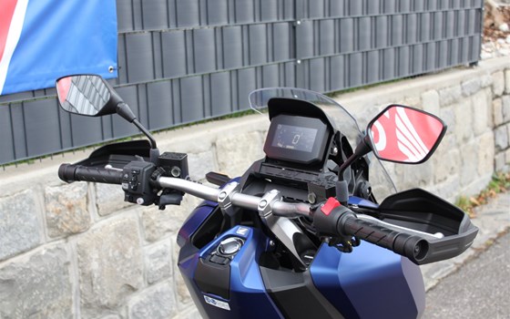 Gebrauchtmotorrad Honda ADV350 - Bild 4