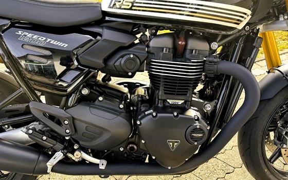 Gebrauchtmotorrad Triumph Speed Twin 1200 RS - Bild 4
