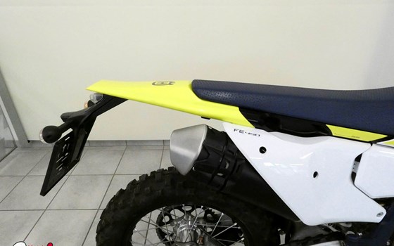 Gebrauchtmotorrad Husqvarna FE 450 - Bild 8