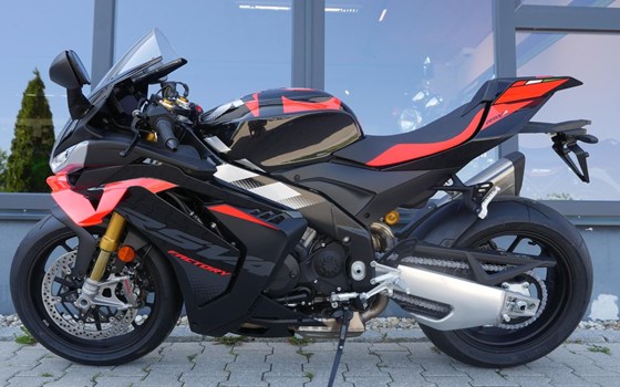 Neufahrzeug Aprilia RSV4 1100 Factory - Bild 6