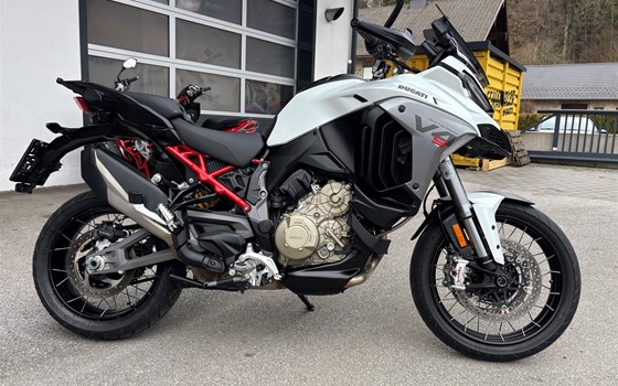 Gebrauchtmotorrad Ducati Multistrada V4 S - Bild 1
