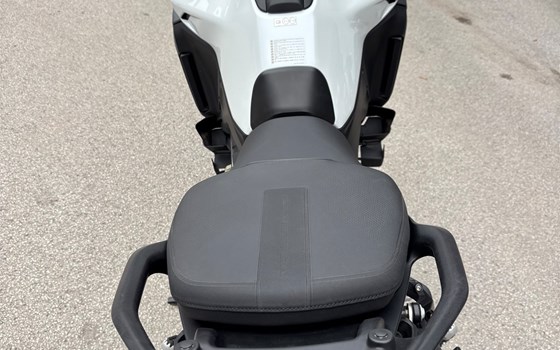 Gebrauchtmotorrad Ducati Multistrada V4 S - Bild 3