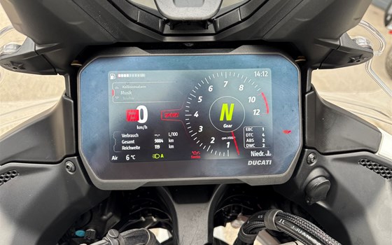 Gebrauchtmotorrad Ducati Multistrada V4 S - Bild 4