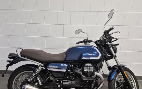 Gebrauchtmotorrad Moto Guzzi V7 Special - Bild 1