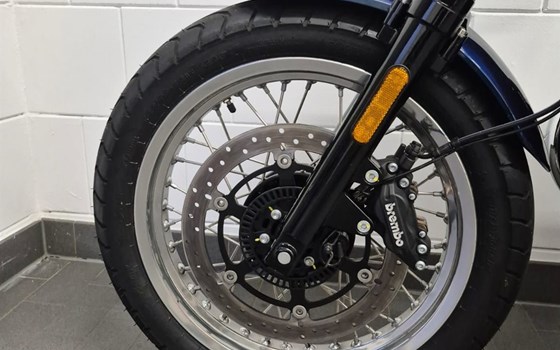 Gebrauchtmotorrad Moto Guzzi V7 Special - Bild 13