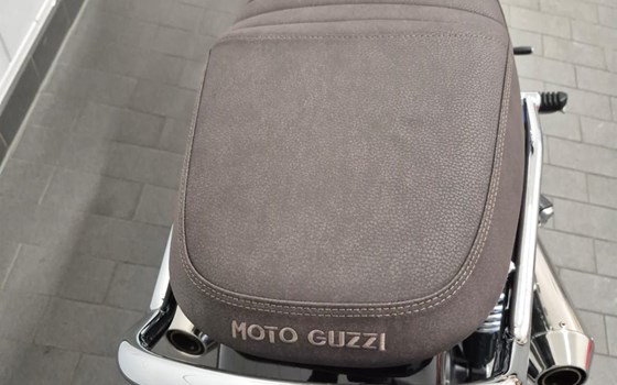 Gebrauchtmotorrad Moto Guzzi V7 Special - Bild 16