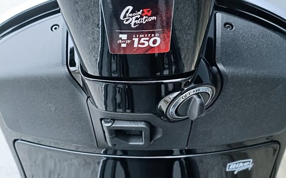 Gebrauchtmotorrad Vespa GTS 300 Super - Bild 18