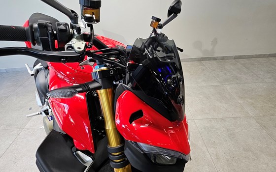 Gebrauchtmotorrad Ducati Streetfighter V4 S - Bild 6