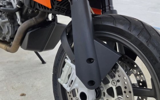 Gebrauchtmotorrad KTM 990 Supermoto - Bild 2