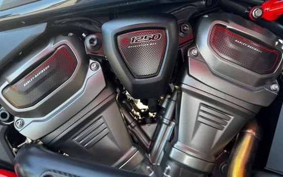 Gebrauchtmotorrad Harley-Davidson CVO Pan America - Bild 2