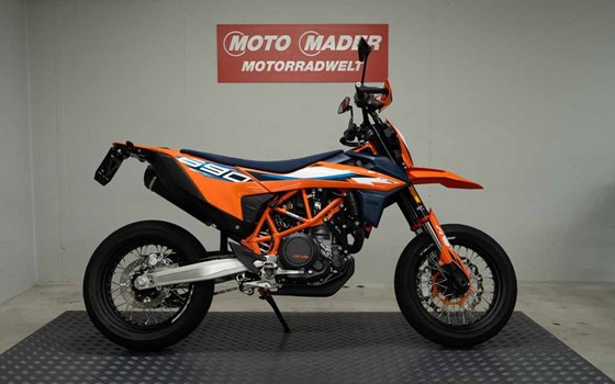 Motorrad Occasion KTM 690 SMC R - Bild 2