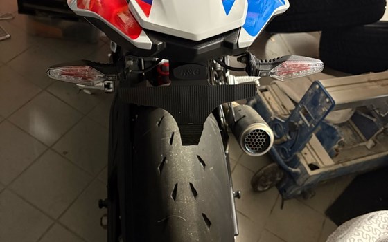 Gebrauchtmotorrad BMW S 1000 RR - Bild 8
