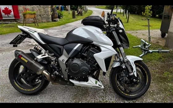 Gebrauchtmotorrad Honda CB 1000 R - Bild 1