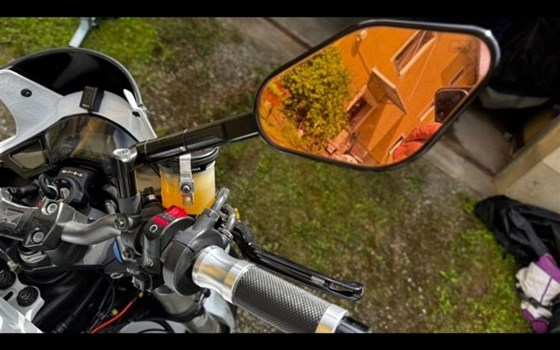 Gebrauchtmotorrad Honda CB 1000 R - Bild 9