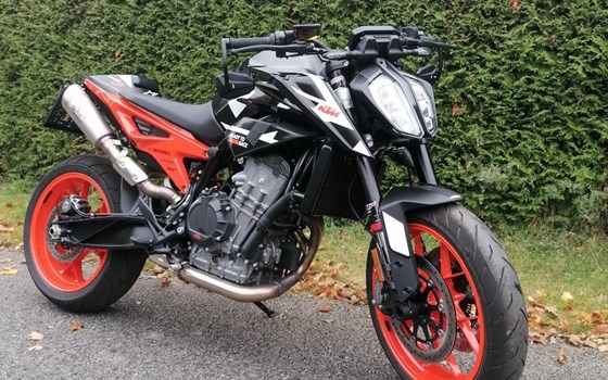 Gebrauchtmotorrad KTM 890 Duke GP - Bild 11