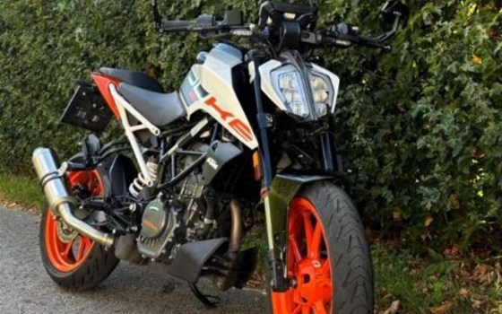 Gebrauchtmotorrad KTM 125 Duke - Bild 2