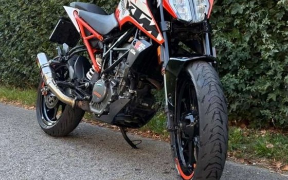 Gebrauchtmotorrad KTM 125 Duke - Bild 2