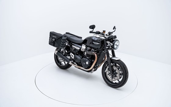 Motorrad Occasion Triumph Speed Twin 1200 - Bild 2