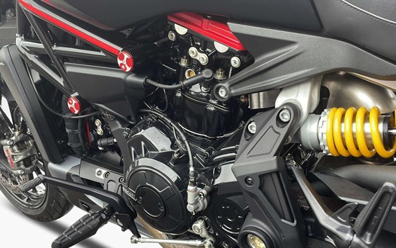 Motorrad Occasion Ducati XDiavel Nera - Bild 9