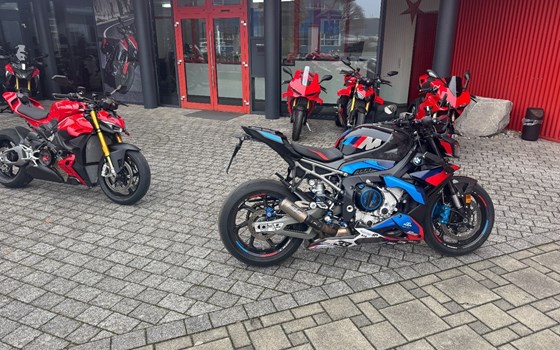 Gebrauchtmotorrad BMW M 1000 R - Bild 1