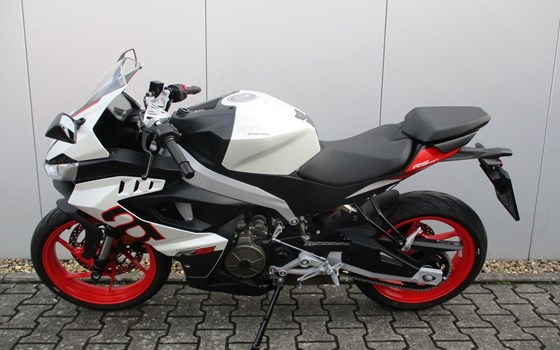 Gebrauchtmotorrad Aprilia RS 457 - Bild 4