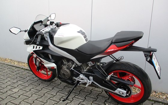 Gebrauchtmotorrad Aprilia RS 457 - Bild 5