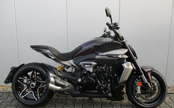 Gebrauchtmotorrad Ducati XDiavel V4 - Bild 3