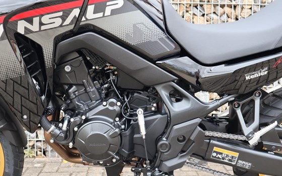 Gebrauchtmotorrad Honda XL750 Transalp - Bild 3