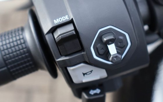 Gebrauchtmotorrad Honda XL750 Transalp - Bild 8