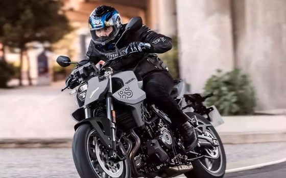 Neufahrzeug Suzuki GSX-8S - Bild 4