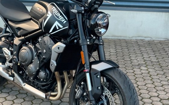 Gebrauchtmotorrad Triumph Trident 660 - Bild 6
