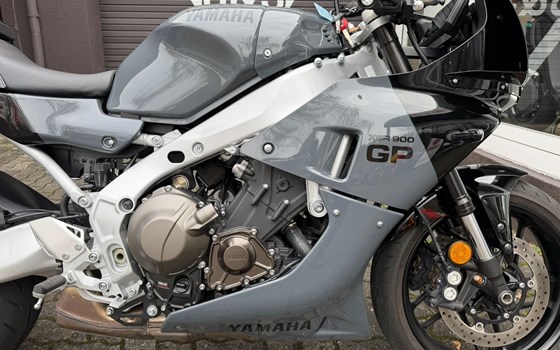 Gebrauchtmotorrad Yamaha XSR900 GP - Bild 12