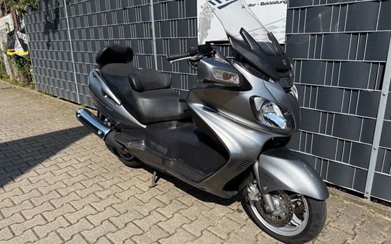Gebrauchtmotorrad Suzuki Burgman 650 - Bild 2