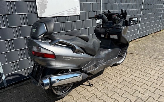 Gebrauchtmotorrad Suzuki Burgman 650 - Bild 3