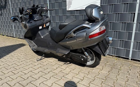 Gebrauchtmotorrad Suzuki Burgman 650 - Bild 6