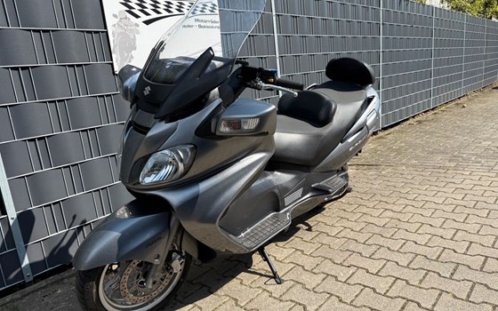 Gebrauchtmotorrad Suzuki Burgman 650 - Bild 7