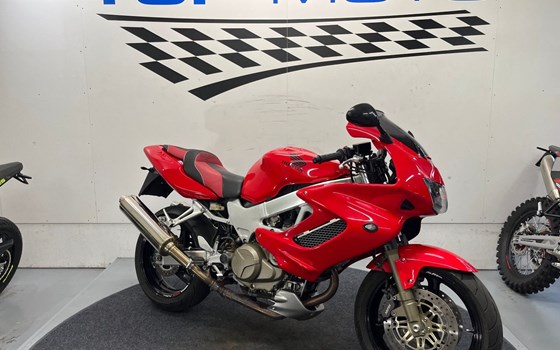 Gebrauchtmotorrad Honda VTR 1000 F Fire Storm - Bild 1