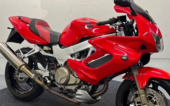 Gebrauchtmotorrad Honda VTR 1000 F Fire Storm - Bild 2