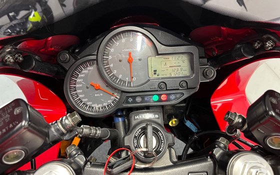 Gebrauchtmotorrad Honda VTR 1000 F Fire Storm - Bild 8