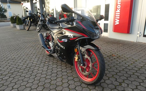 Gebrauchtmotorrad Suzuki GSX-R125 - Bild 2