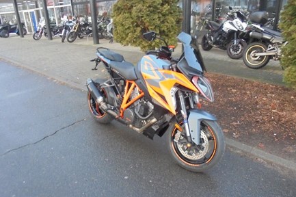 KTM 1290 Super Duke GT