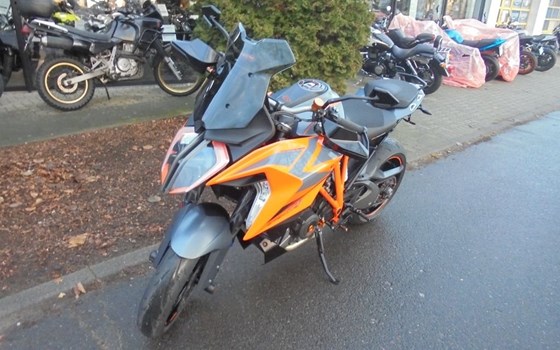 Gebrauchtmotorrad KTM 1290 Super Duke GT - Bild 13